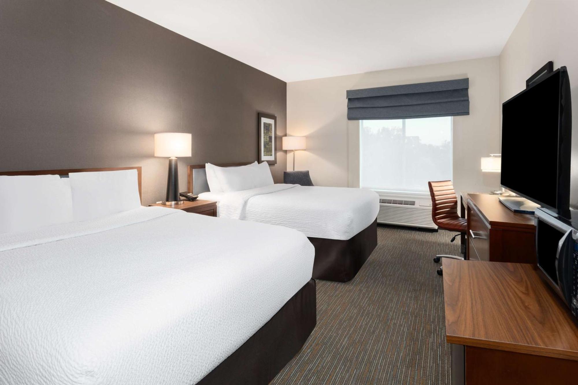 Hampton Inn By Hilton Nashville Airport Century Place Luaran gambar