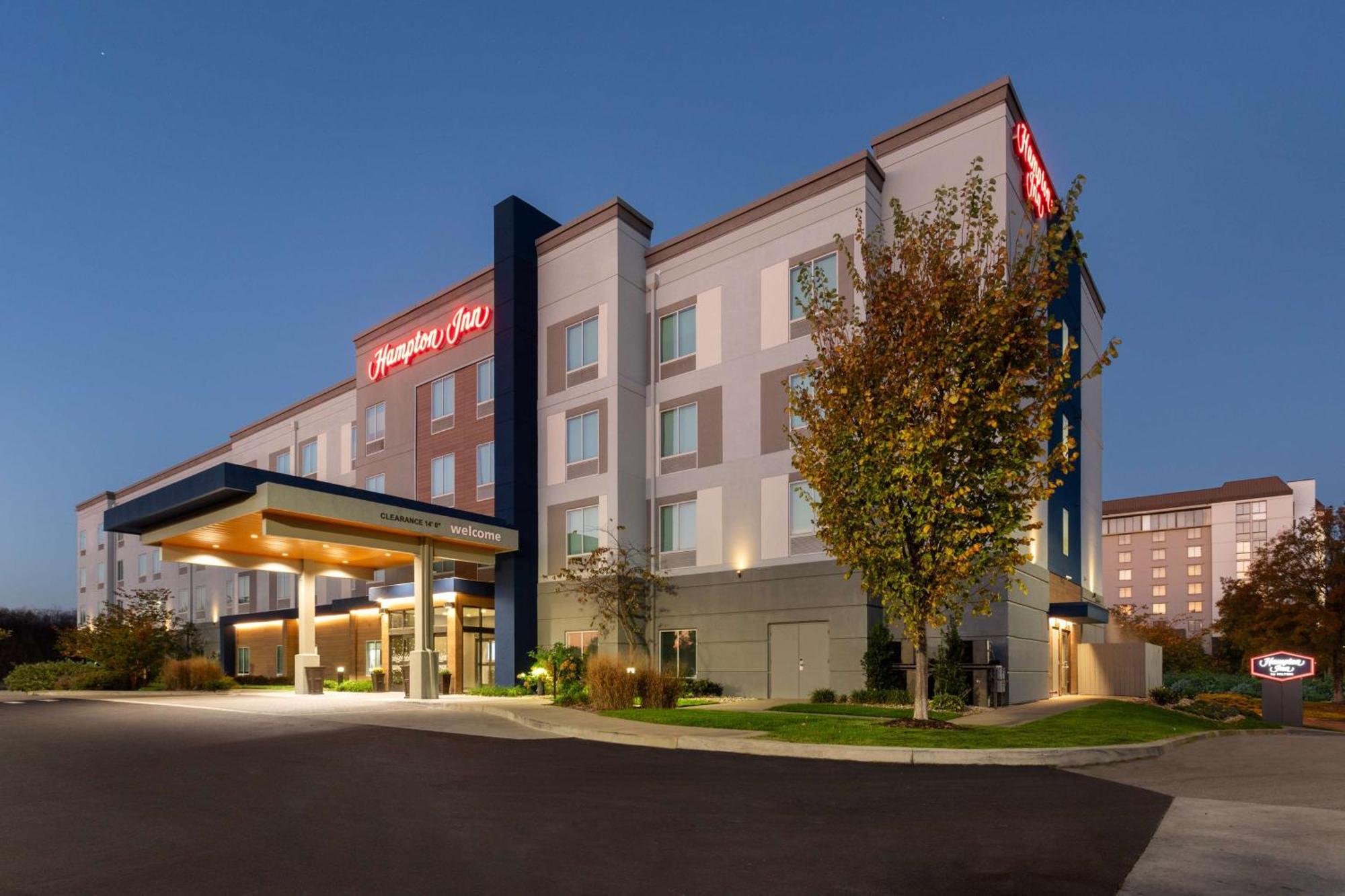 Hampton Inn By Hilton Nashville Airport Century Place Luaran gambar